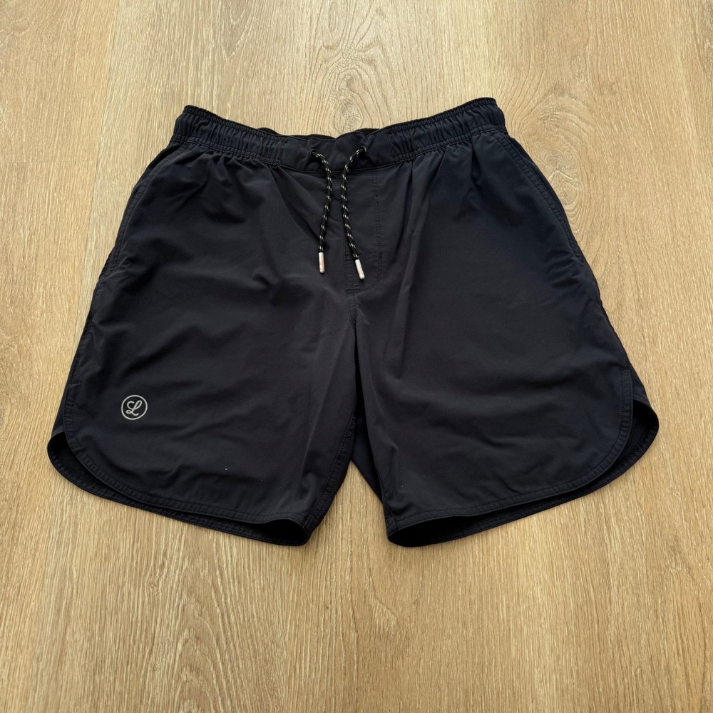Legends Luka Shorts Mens Size Medium Black Running Gym 7 Inch Inseam Linerless